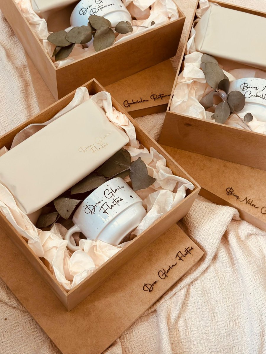 kit necessarie + xícara