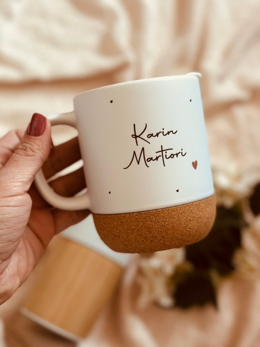 kit necessarie + caneca com base e tampa